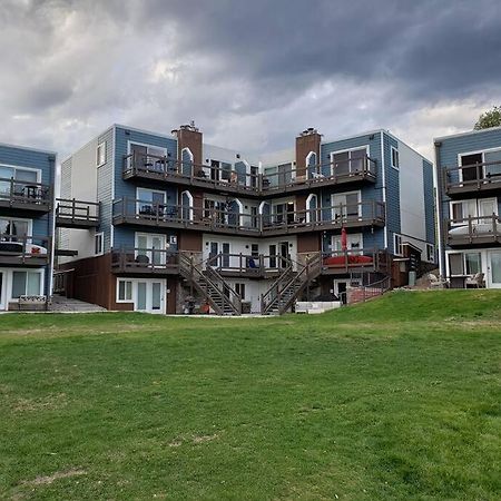 Lake Front Condo 1Bd - Fully Remodeled! Дилън Екстериор снимка